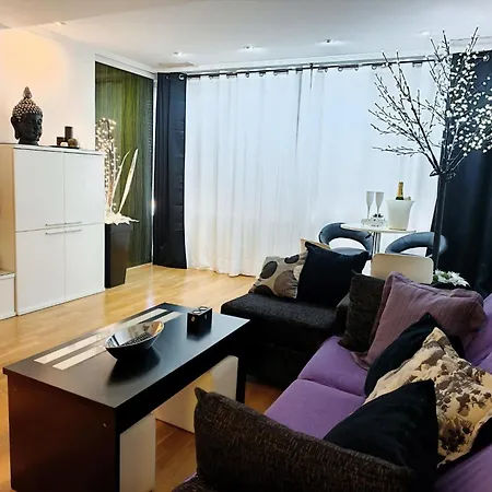 Navamares Luxury Апартаменти